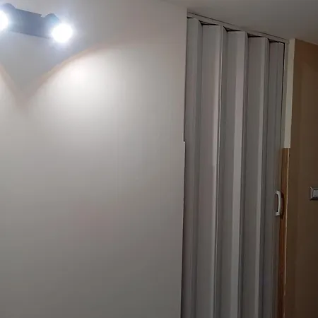 Eden Apartment *